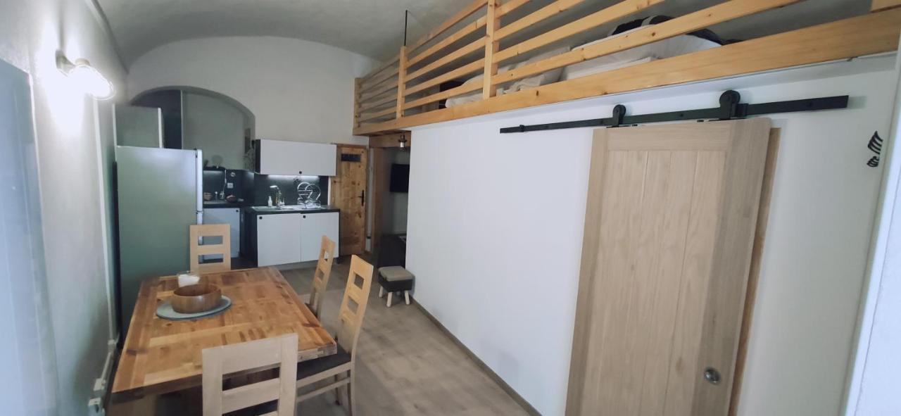 Superbe Appartement 2 Pieces A 2 Pas De La Plage,Dans La Vieille Ville Menton Buitenkant foto