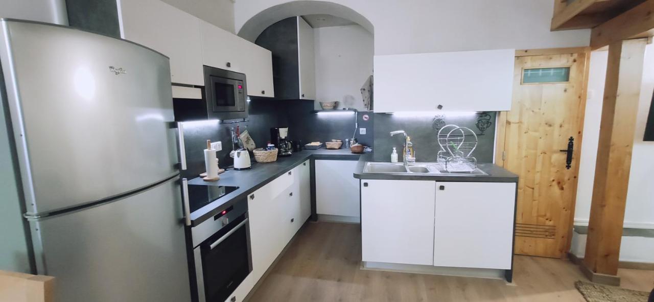Superbe Appartement 2 Pieces A 2 Pas De La Plage,Dans La Vieille Ville Menton Buitenkant foto