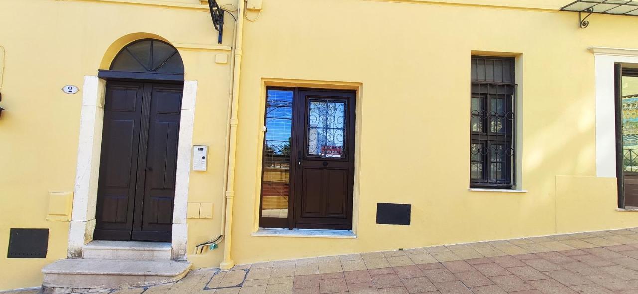 Superbe Appartement 2 Pieces A 2 Pas De La Plage,Dans La Vieille Ville Menton Buitenkant foto